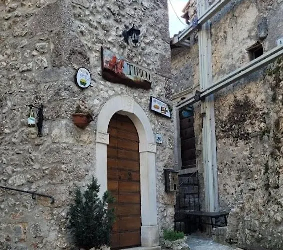 Casa Ludovici * San Demetrio ne' Vestini